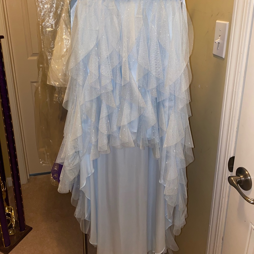 Dress - Picture 2 of 2